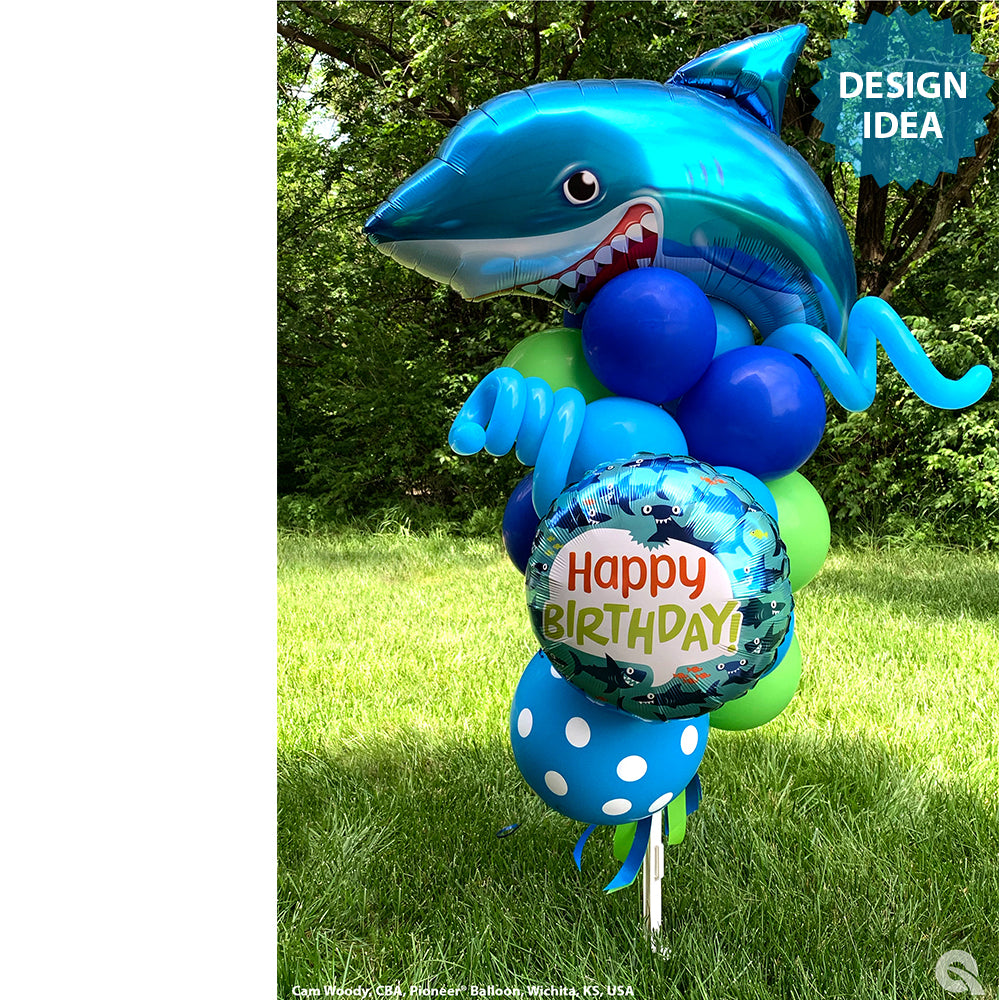 36 Smilin Shark Foil Balloon