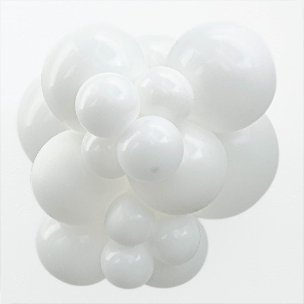 11 inch TUFTEX WHITE - LA Balloons