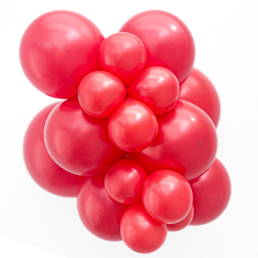 TUFTEX 11 inch TUFTEX METALLIC STARFIRE RED Latex Balloons