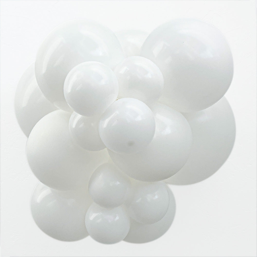 TUFTEX 17 inch TUFTEX WHITE Latex Balloons 17008-M