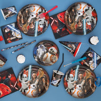 Unique 9 inch STAR WARS EPISODE VIII ROUND DINNER PLATES (8 PK) Plates 59415-UN